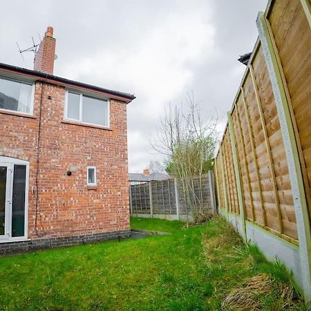 Isinmi Home - Close To Mcr City Manchester Zewnętrze zdjęcie